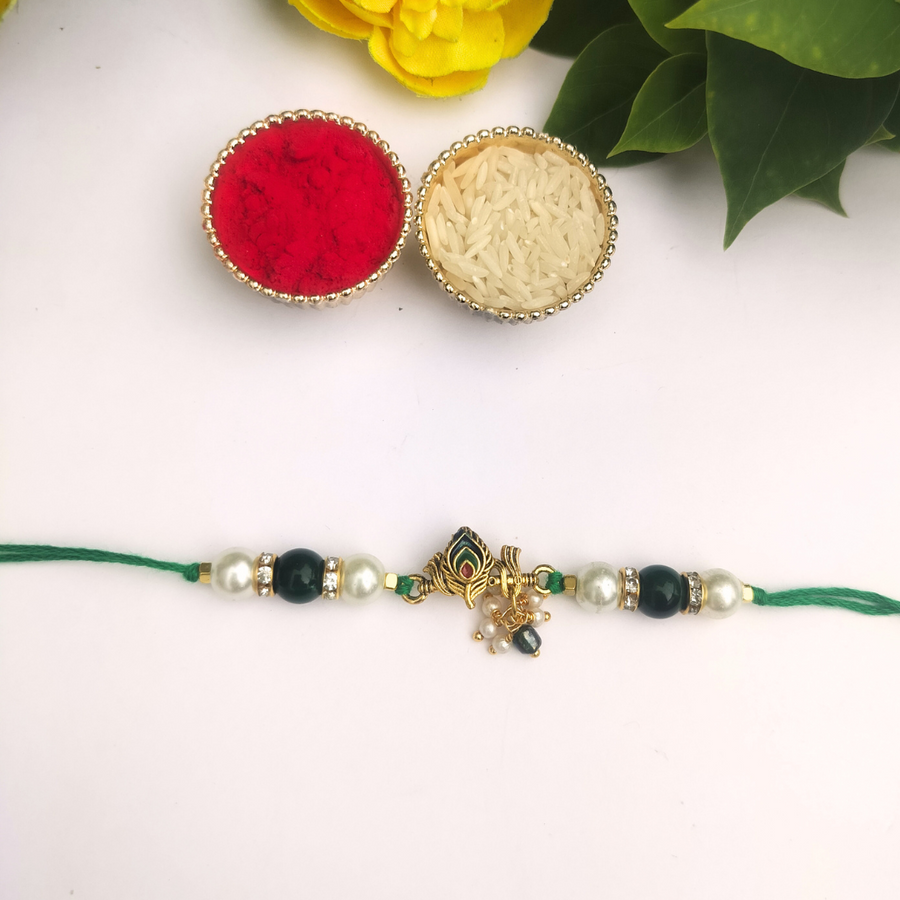 Peacock Grace – Traditional Green Rakhi