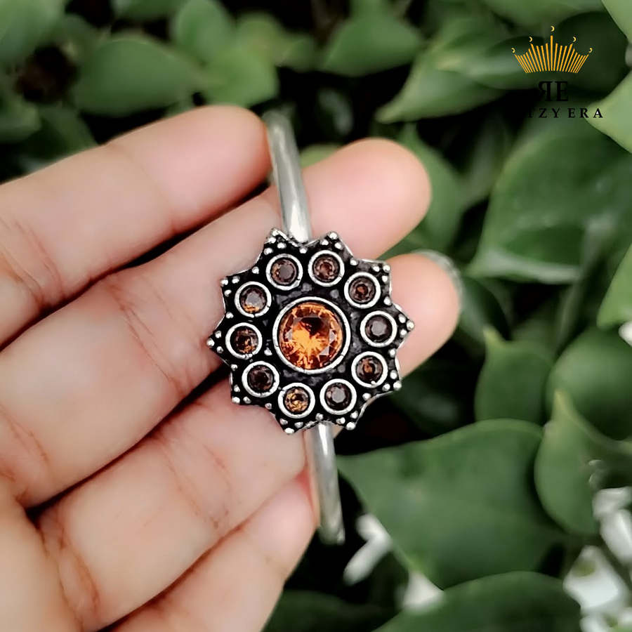 Boho Brass Bracelet – Earthy Glimmer Bloom