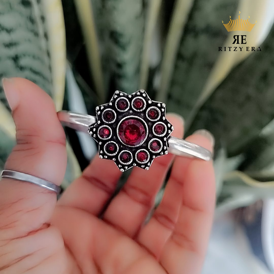 Boho Brass Bracelet – Crimson Aura